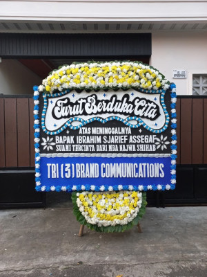 Papan Bunga Duka di Bruwa